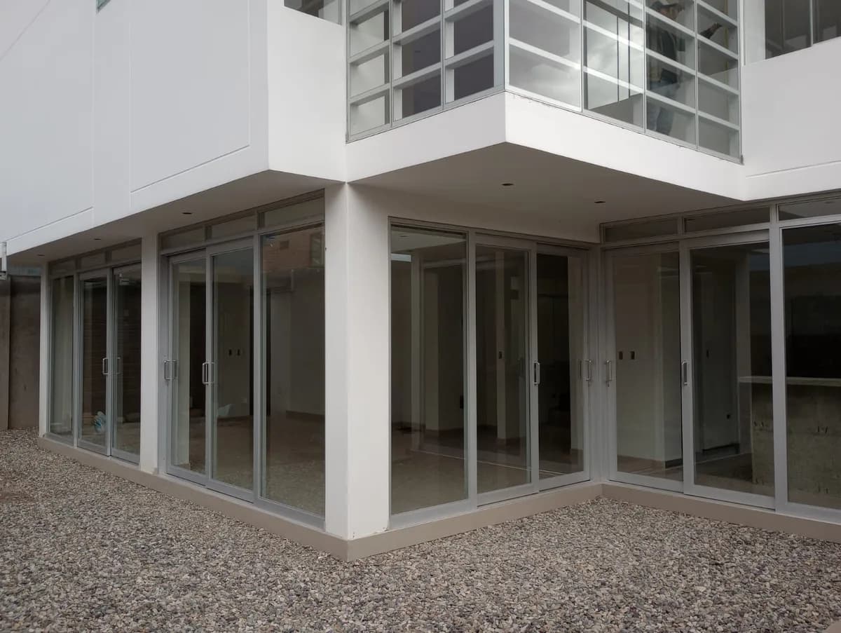 Residencial Huallhuas - Toma 5