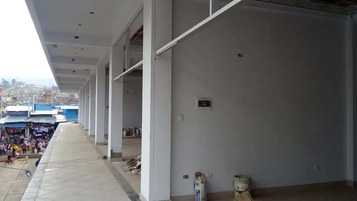 Edificio Residencial La Cantuta - Toma 4